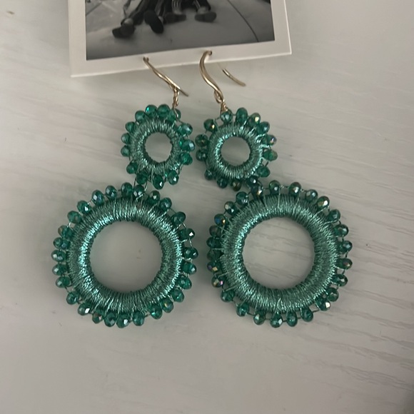 NWT Anthropologie teal double circle threaded beaded drop earrings - Picture 2 of 5